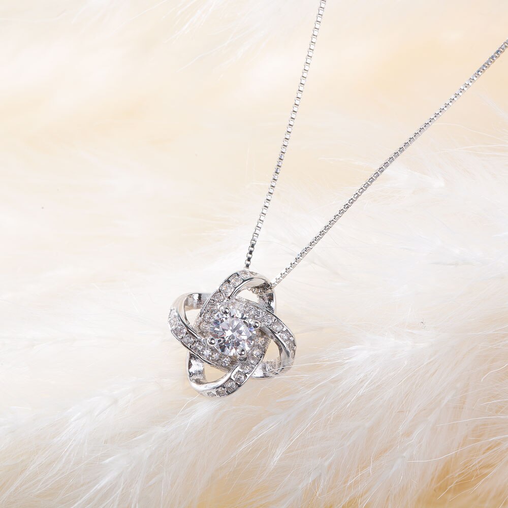 Crystal flower chain necklace